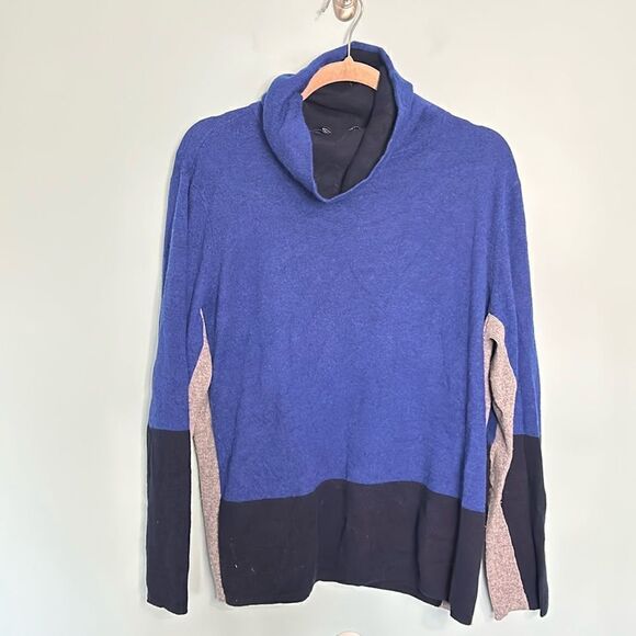 Magaschoni Color Block Cashmere Turtleneck Sweater - Picture 1 of 8
